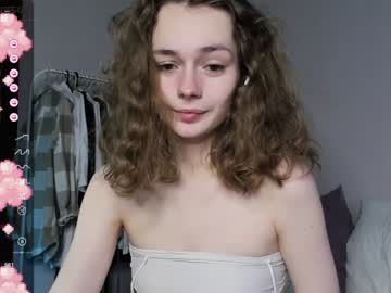 webcam girl mxxnsxsul live cam image #2305571