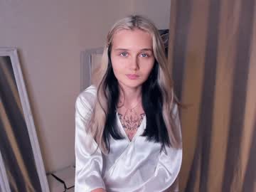 webcam girl mine_secrtsxxx live cam image #5149627