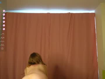 webcam girl lilla_cutie live cam image #6903991