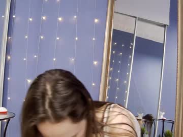 webcam girl kriskras__ live cam image #3989161