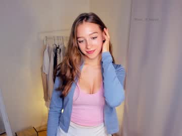 webcam girl wave_of_happy_ live cam image #6784196