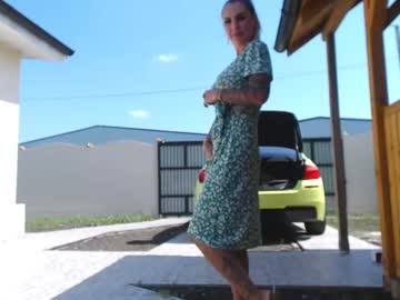 webcam girl lettali live cam image #4487870