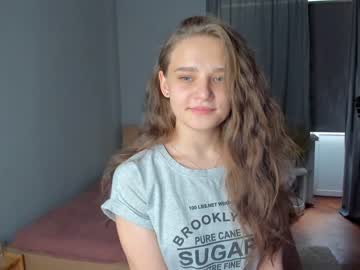 webcam girl sunshy_girl live cam image #4231076