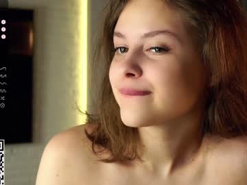 webcam girl a_whole_eternity live cam image #6864844