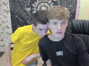 webcam man logancorvus live cam image #1884580