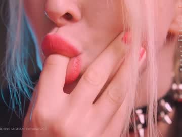 webcam girl bronnica live cam image #4641550