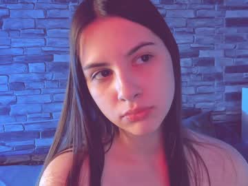 webcam girl iliziamain live cam image #1614690