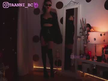 webcam girl taanni_bc live cam image #6091925