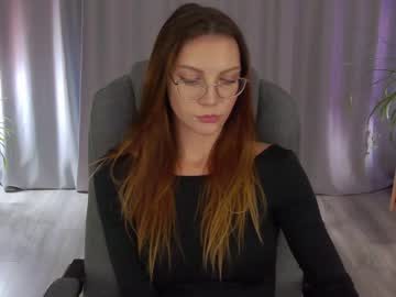 webcam girl katrin_sweeft live cam image #5343813