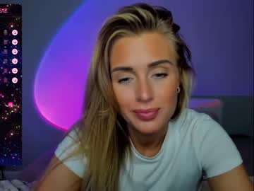 webcam girl theselina_kyle live cam image #6091771