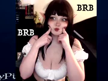 webcam girl lilypixel live cam image #4400257
