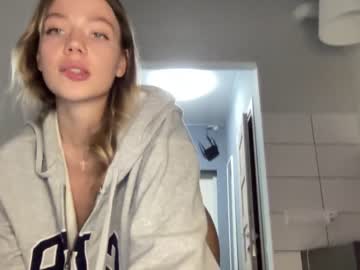 webcam girl angel_from_sky live cam image #3759251