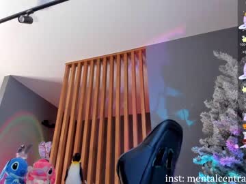 webcam girl honey_pinkgreen live cam image #6139733