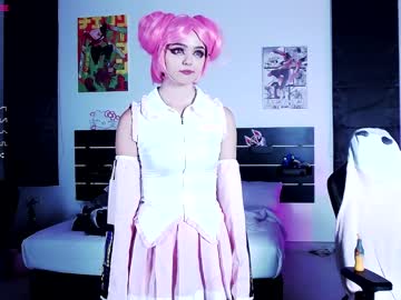 webcam girl madnessalise live cam image #4391121