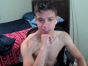 webcam man letsplayblake live cam image #2238255