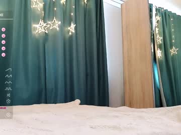 webcam girl small_blondee live cam image #5131894