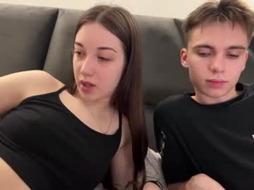 webcam couple luis7777hui live cam image #6477409