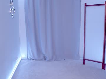 webcam girl silent_chill live cam image #5261338