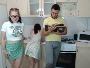 webcam couple renae_tom live cam image #2559343