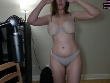 webcam girl alexa_dream live cam image #2279508