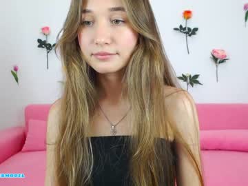 webcam girl ambertan1 live cam image #2745071