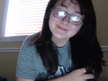 webcam girl laneyburgundy live cam image #4220314