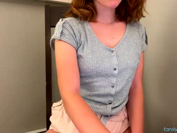 webcam girl its_lily live cam image #5006173