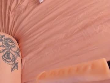 webcam girl crystalreves live cam image #2088133