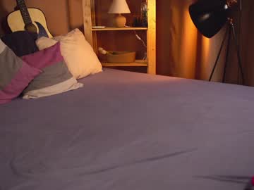 webcam girl cuteelsa_ live cam image #6116454