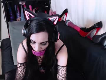 webcam girl lilithinlatex live cam image #6167417