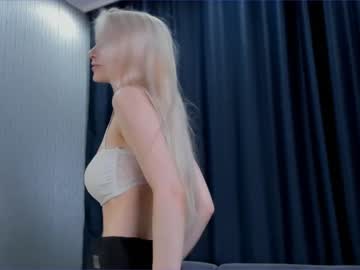 webcam girl cassie130505 live cam image #6792776