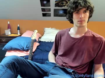webcam man wolfiekitty live cam image #1803412