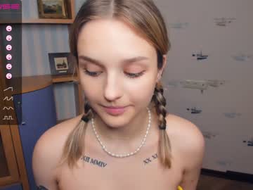 webcam girl tastiestcandy live cam image #4555679