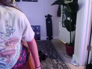 webcam girl monstrumologist live cam image #6851716