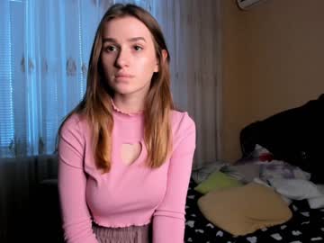 webcam girl sylviawatson live cam image #3559211