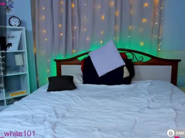 webcam girl foxhilary live cam image #911165