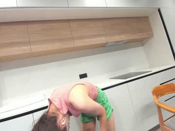 webcam girl ehotlovea live cam image #3691511