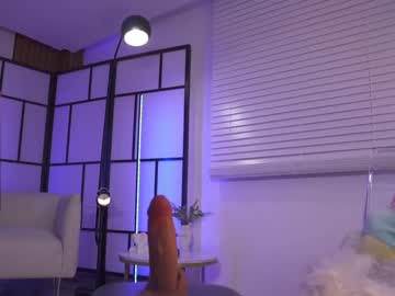 webcam girl gigi_ulala live cam image #6127467