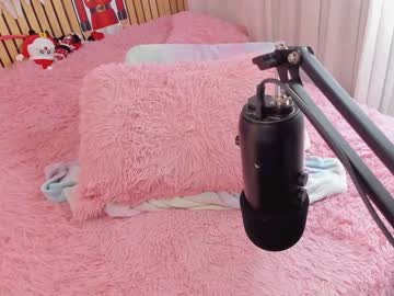 webcam girl little_effy18 live cam image #5861756