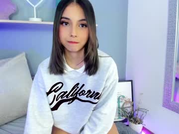 webcam girl saschaholmen live cam image #2829189