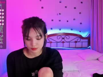 webcam girl aisneon live cam image #1562985