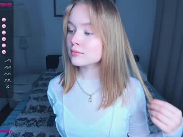 webcam girl sun_shiiine live cam image #4449698