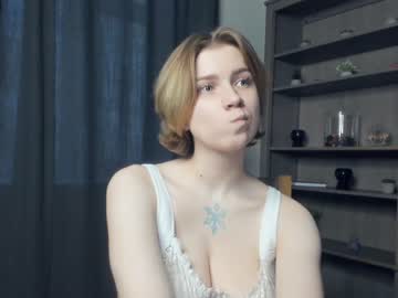 webcam girl kristi_moss live cam image #5700343