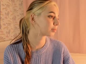 webcam girl unicorngirls live cam image #1877804