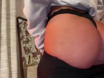 webcam girl ari_02 live cam image #6571477