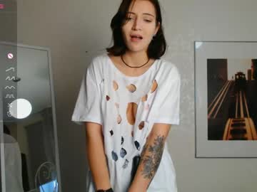 webcam girl lisagethigh live cam image #5260710
