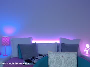 webcam girl holihurricane live cam image #449577
