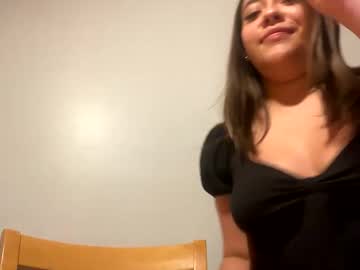 webcam girl princessbr4t_44 live cam image #7075416