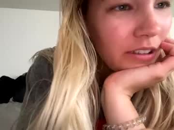 webcam girl mariah95 live cam image #2564608