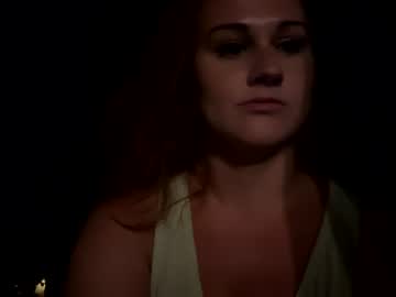 webcam girl stella2322 live cam image #5288046